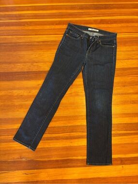 JBRAND Women’s Jeans